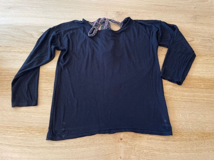 T-shirt noir manches 3/4 taille 38/40 - photo numéro 1