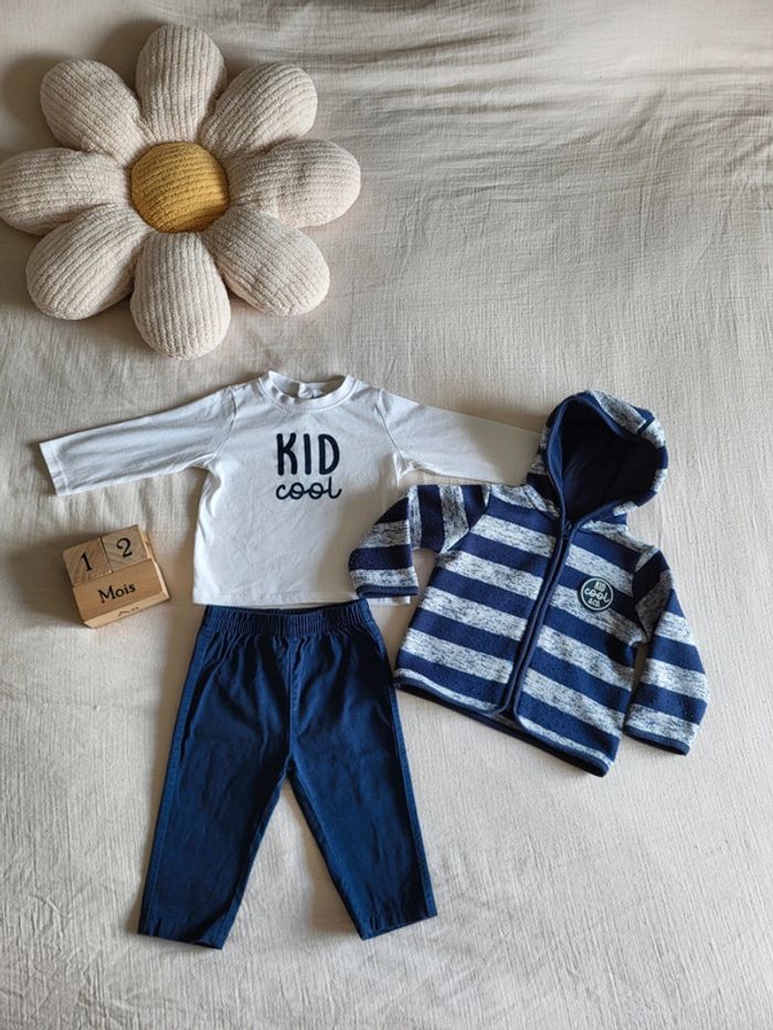 Joli Ensemble t-shirt pantalon et gilet bébé garçon rentrée Septembre automne hiver