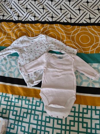 Lot body fille manche longue 3 mois