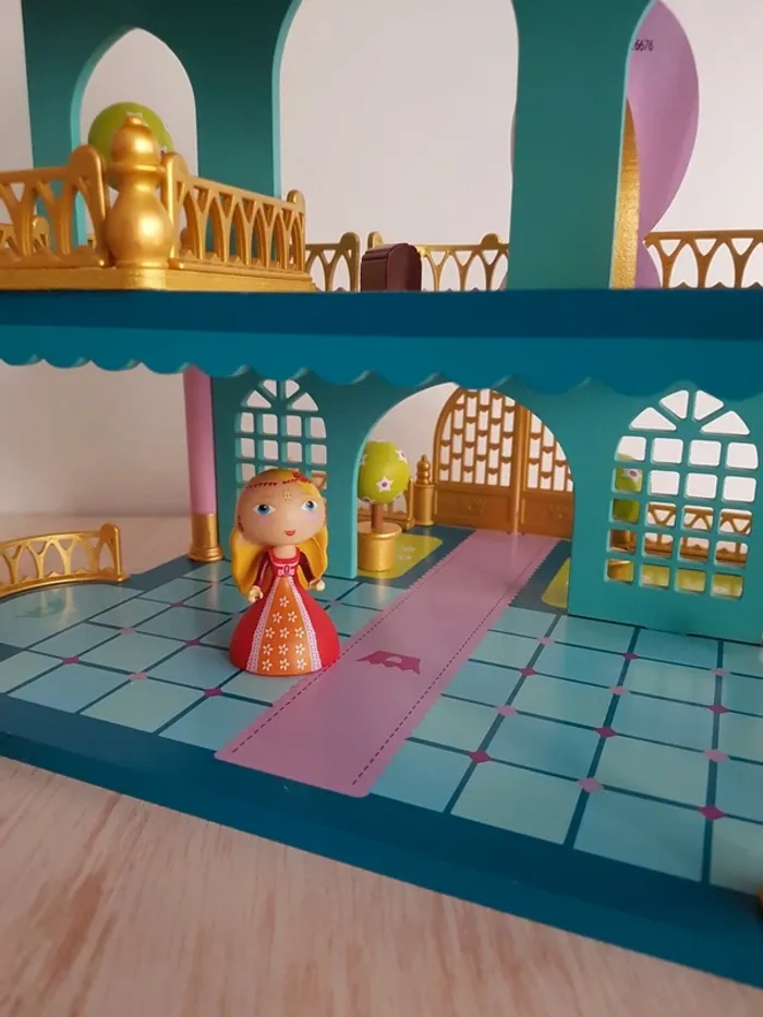 Figurine, palais, chevaux et calèche Djeco en bois - photo numéro 12
