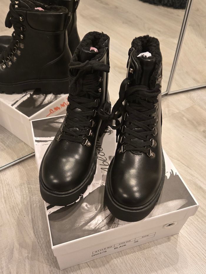 Bottines simili noir à lacets P38 Abloom neuves - photo numéro 5