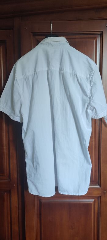 Chemise sans manche