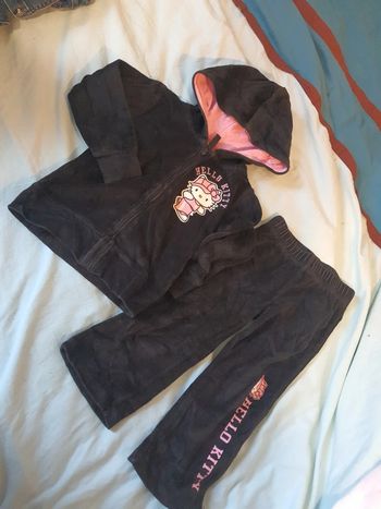 Survêtement fille 2 ans Hello Kitty