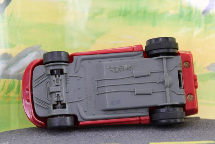 Hot wheels voiture rouge - photo numéro 10
