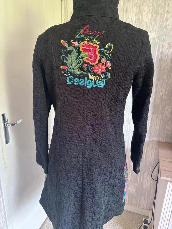 Manteau original taille 46 marque desigual • - photo numéro 3