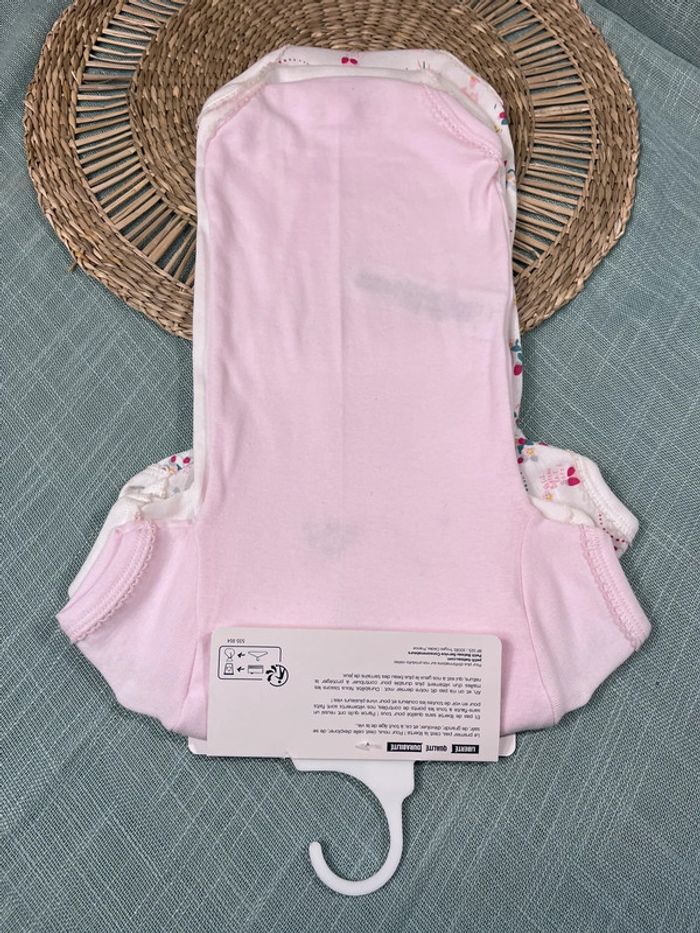 Lot 3 bodies 3 mois neuf petit bateau - photo numéro 5