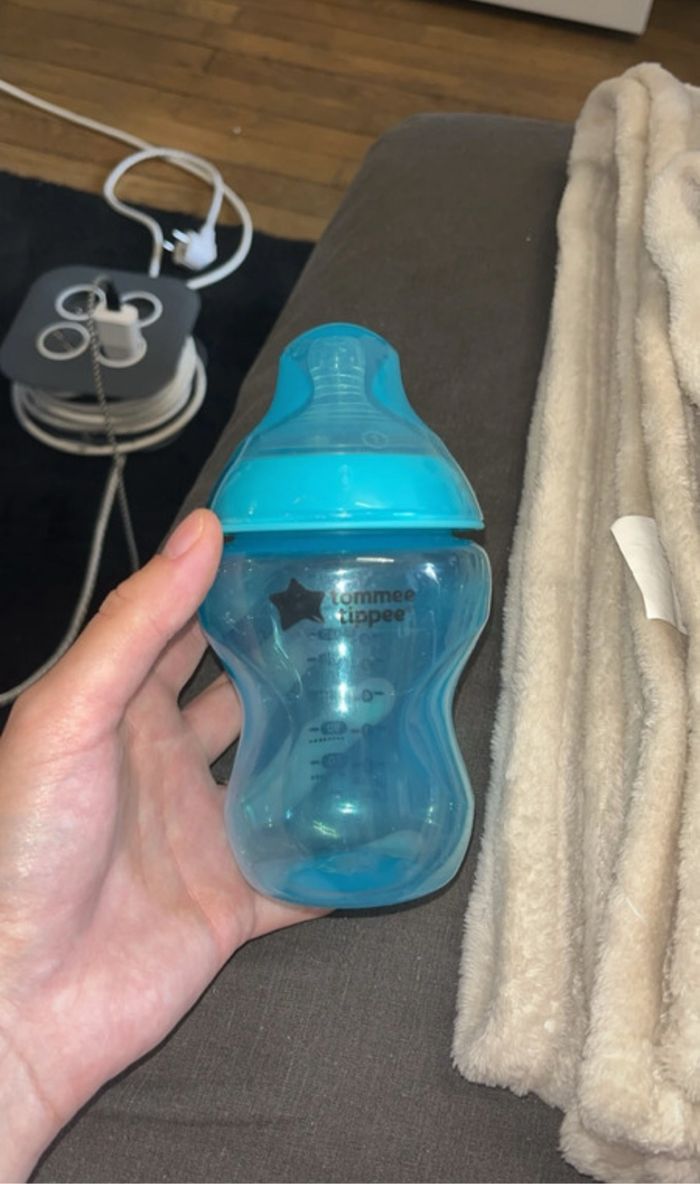Biberon Tommee Tippee