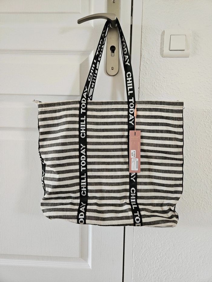 Sac à main rayé noir et blanc neuf