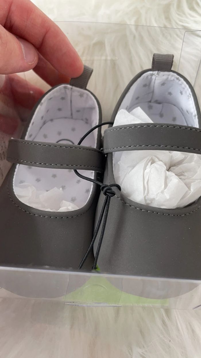Chaussures bébé fille - photo numéro 2