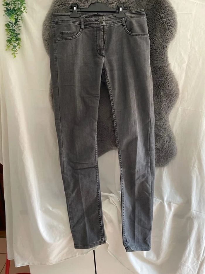 pantalon et legging H&m gris taille 40