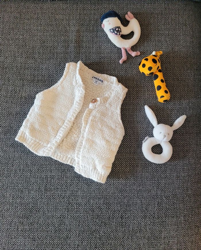 Gilet sans manche fille 18 mois