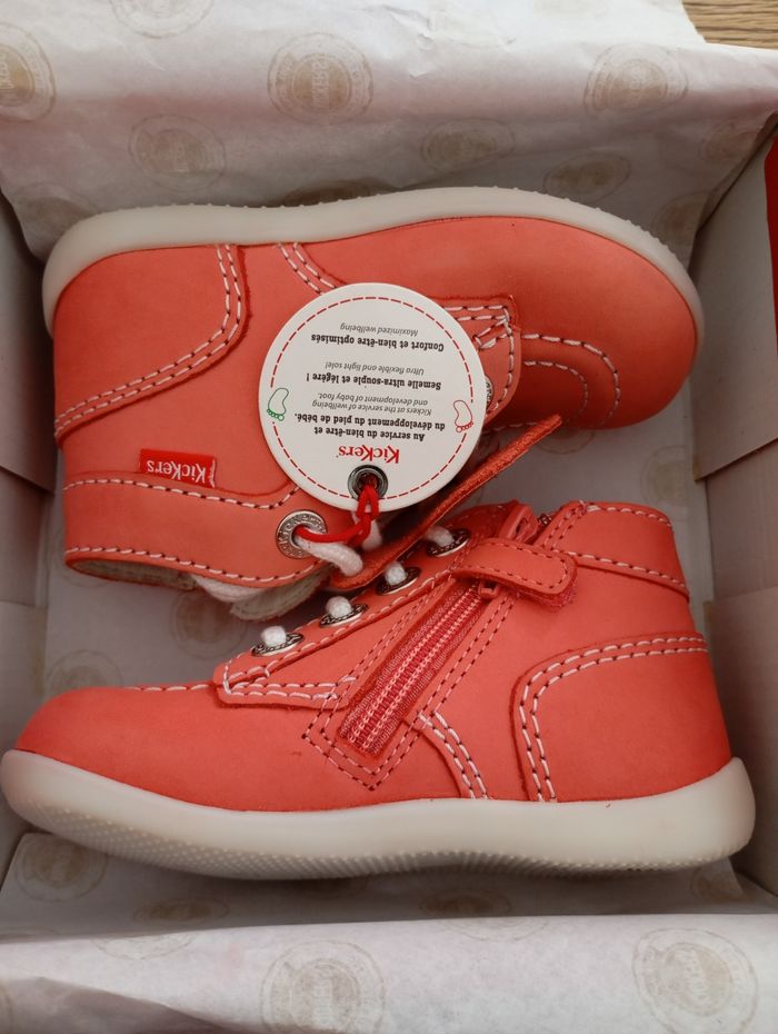 Kickers neuves pour fille en taille 22