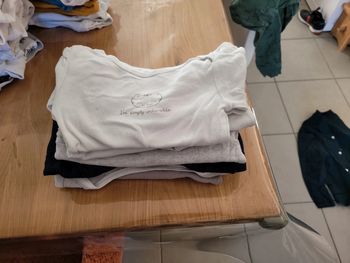 Lot de 5 bodys manches longues 23/24 mois