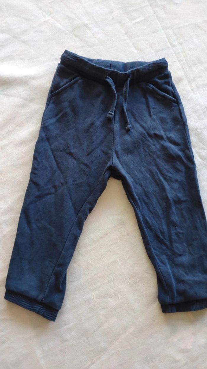 Pantalon jogging bleu marine 24 mois Kiabi avec cordon