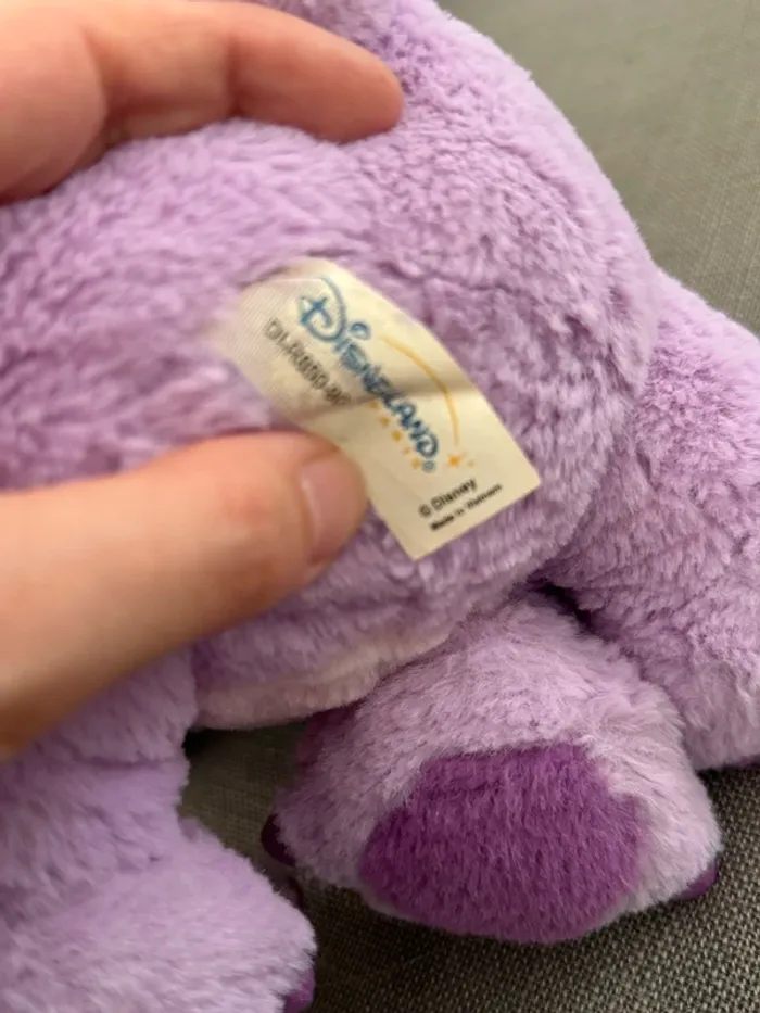 Peluche Angel ( stitch ) Disneyland Paris - photo numéro 3