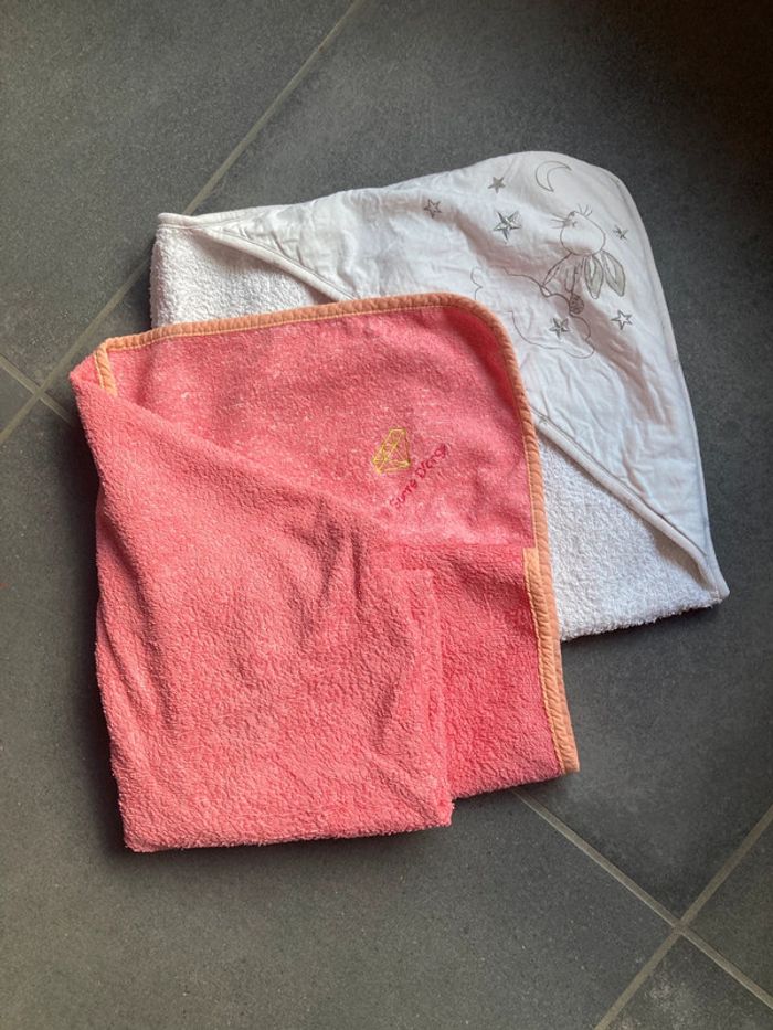 Lot 2 capes de bain à capuche