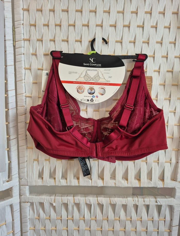 💕joli soutien-gorge emboitant avec armatures femme T100E sans complexe 💕 - photo numéro 3