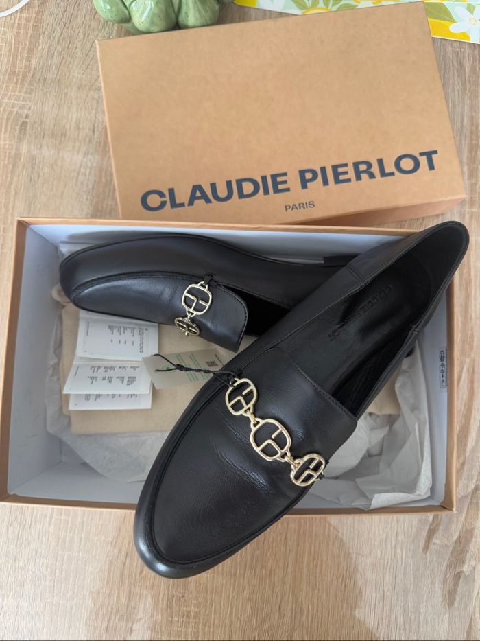 Mocassins en cuir noir Claudie Pierlot