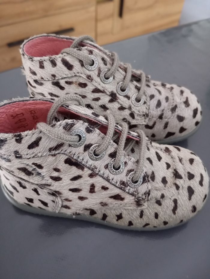 Kickers neuves pour fille en taille 23 - photo numéro 3