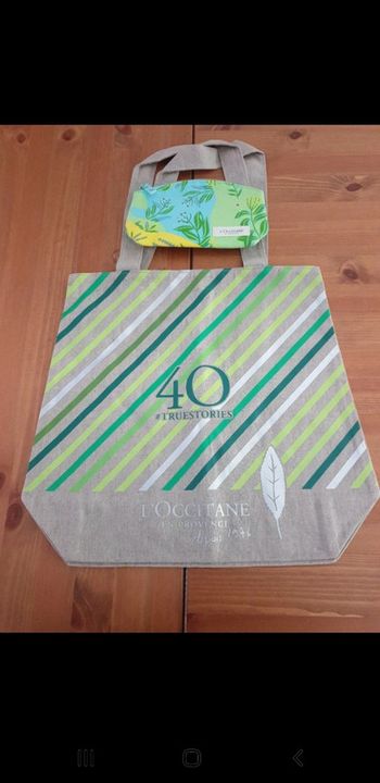 Tote bag et trousse l'Occitane