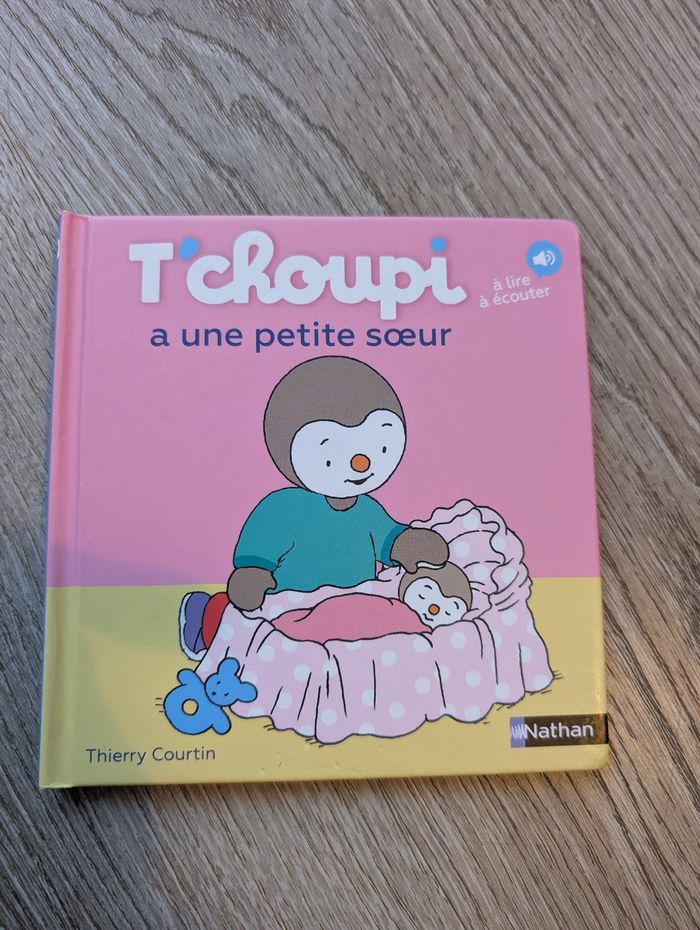 Livre T'choupi a une petite sœur