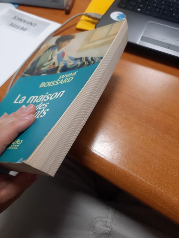 Livre Robert laffont la maison des enfants - photo numéro 4