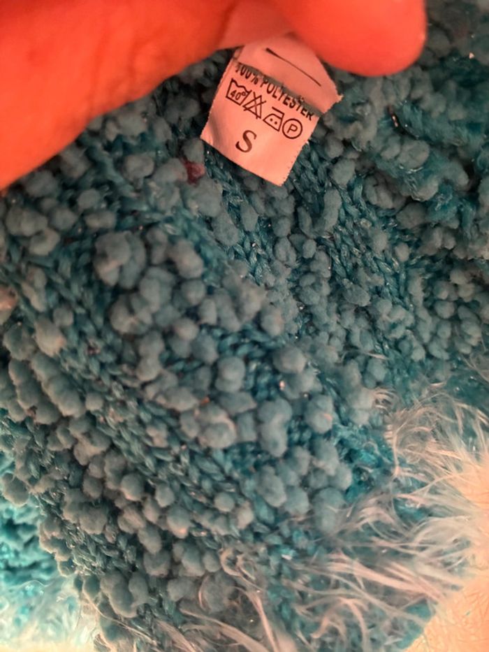 Joli pull original bien chaud, taille 2 ans, sans marque. - photo numéro 2