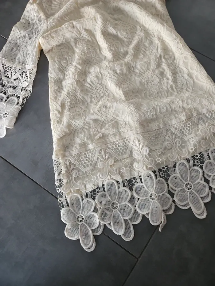 Robe creme - photo numéro 3