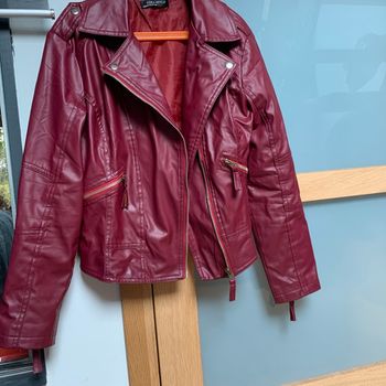 veste en cuir bordeau