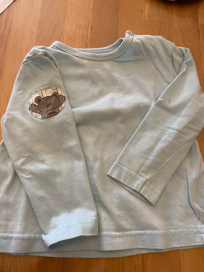 T shirt manches longues et pull sans manches ~ 12 mois - photo numéro 5