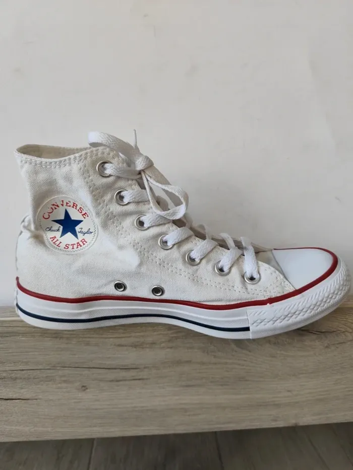 Converse haute blanche
