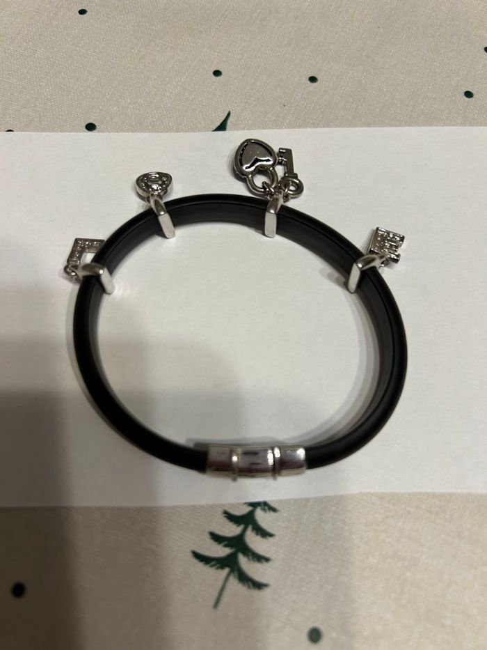 Bracelet silicone noir charms love - photo numéro 2