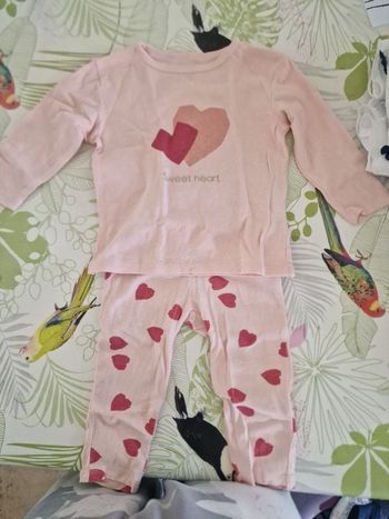 Pyjama 2pièces taille 18mois