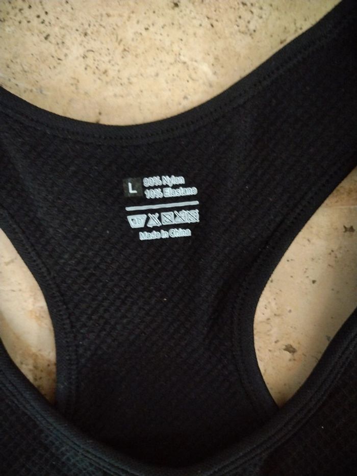 Brassière de sport en L - photo numéro 2
