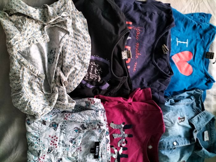 Lot vêtements fille 5 ans - photo numéro 2