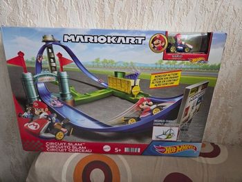 MARIO KART CIRCUIT HOT WHEEL