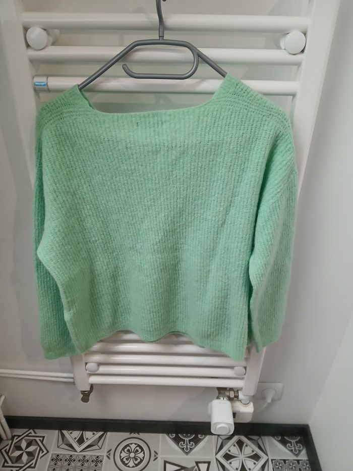 Pull femme court col V - photo numéro 4