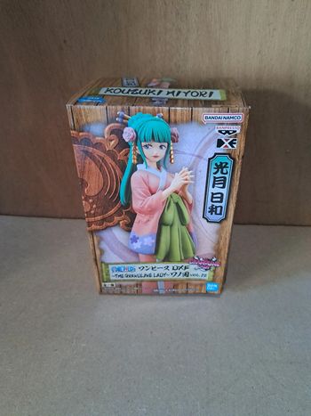 Kouzuki hiyori figurine one piece banpresto