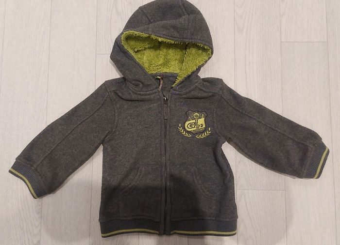 Lot hiver 18m - photo numéro 2