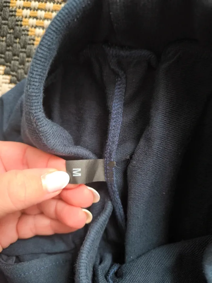 Jogging noir – Taille M - photo numéro 2