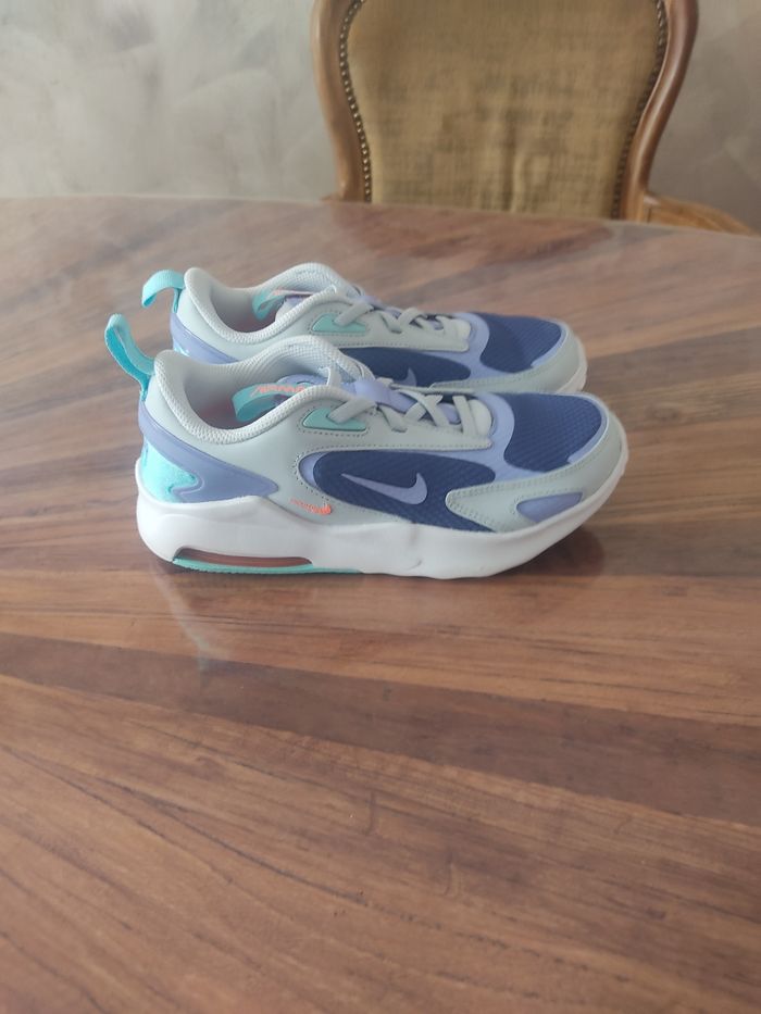 Baskets Nike air max bolt T 33.5 - photo numéro 4