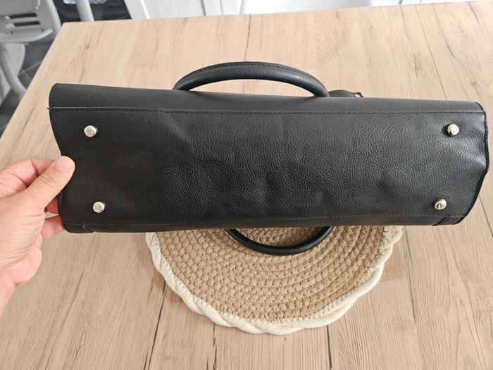 Sac noir - photo numéro 3