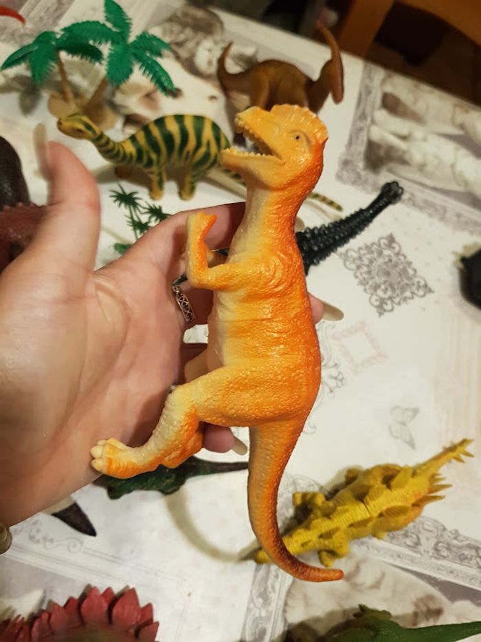 Lot figurine dinosaure Simba Ptéranodon Stégosaurus Delta Sport T-rex - photo numéro 9