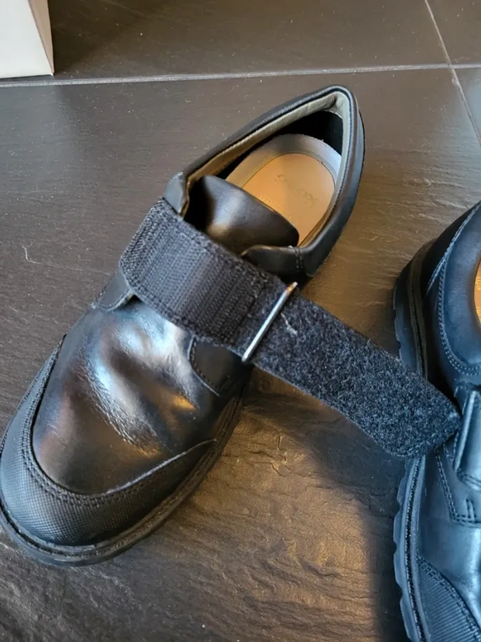 Chaussures geox shaylax noir taille 35 très bon état - photo numéro 5