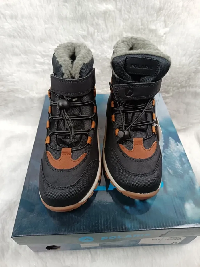 Bottines de neige 34 neuves - photo numéro 6