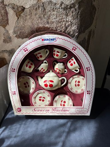 Dînette en porcelaine Berchet 