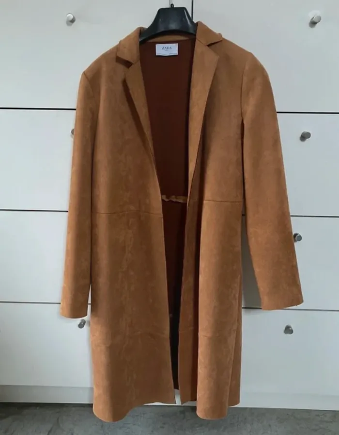 Magnifique manteau imitation daim || taille EUR S || Zara || état impeccable