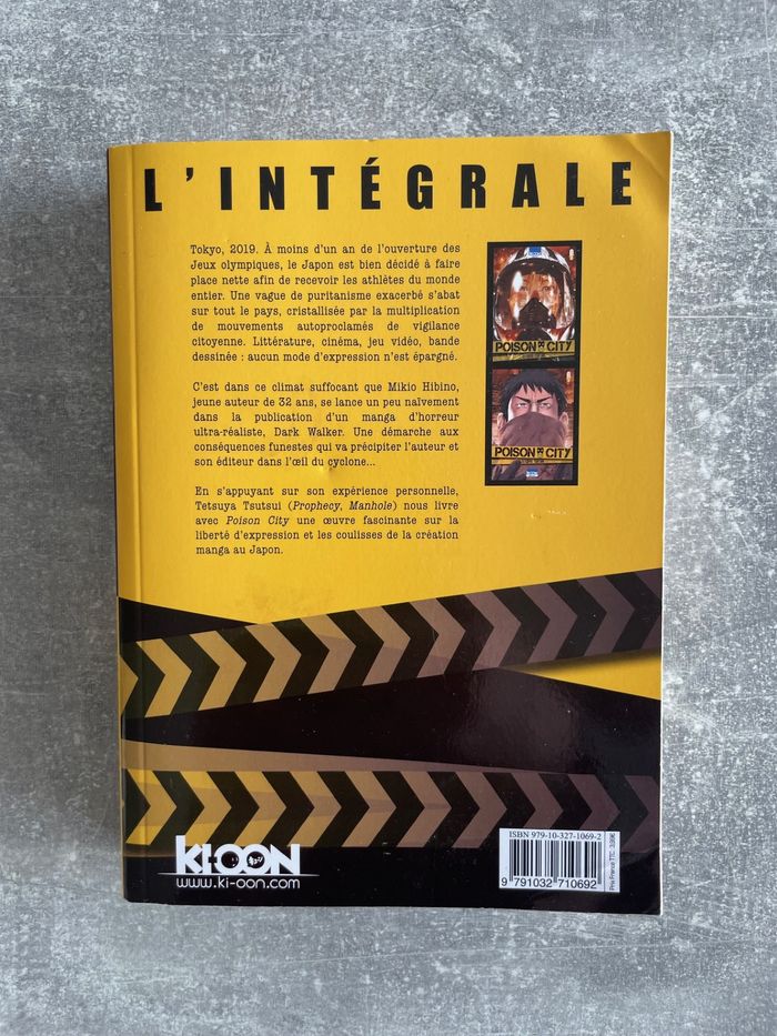 Manga Poison city, l'intégrale en version française. - photo numéro 2