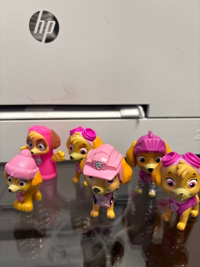 Figurines paw patrol, Stella. - photo numéro 2