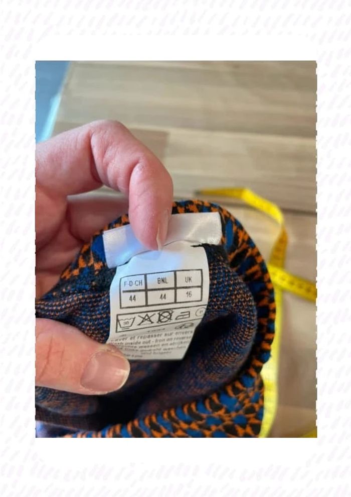 Jupe à motif géométrique sedagyl taille 44 mais je dirais plus petit - photo numéro 8